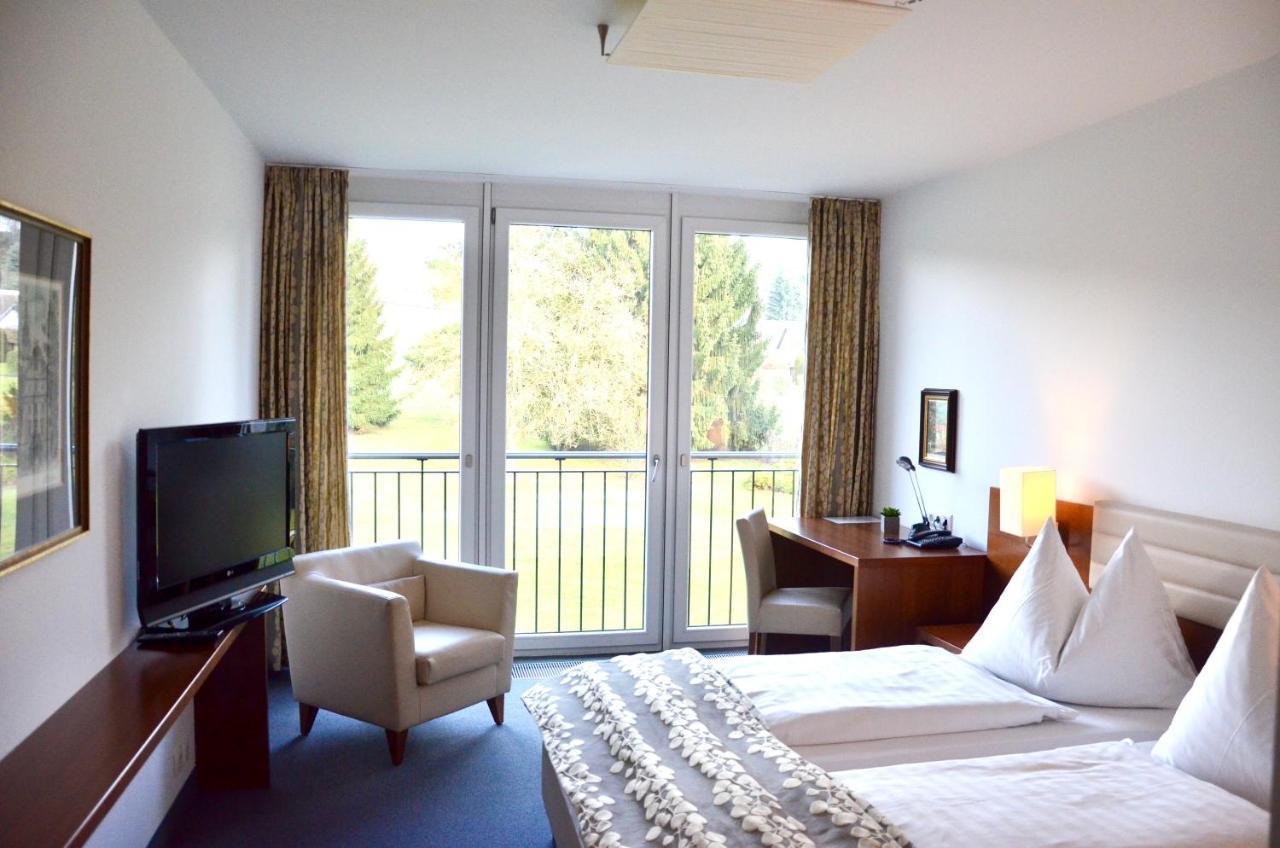 Hotel Alhartinger Hof เลออนดิง ภายนอก รูปภาพ