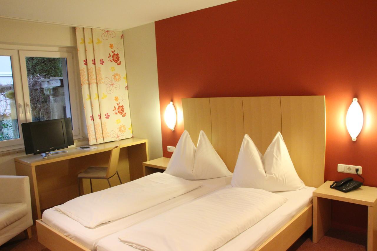Hotel Alhartinger Hof เลออนดิง ห้อง รูปภาพ