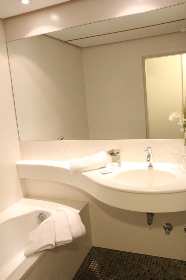 Hotel Alhartinger Hof เลออนดิง ห้อง รูปภาพ