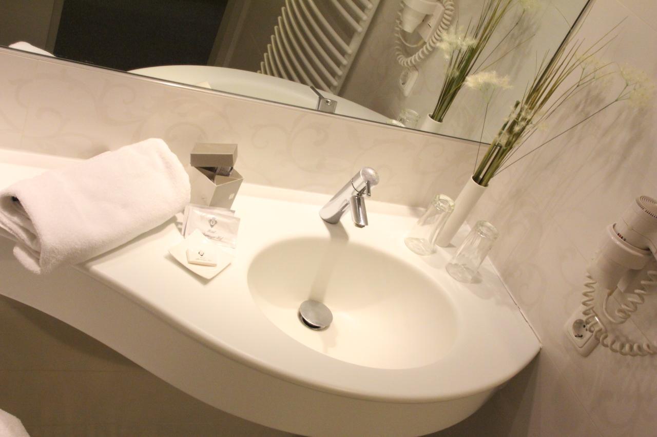 Hotel Alhartinger Hof เลออนดิง ห้อง รูปภาพ